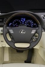 Lexus LS600h L 2008 года